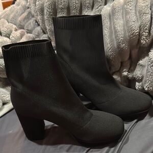 MIA Black Heeled Boots with Chunky Block Heel